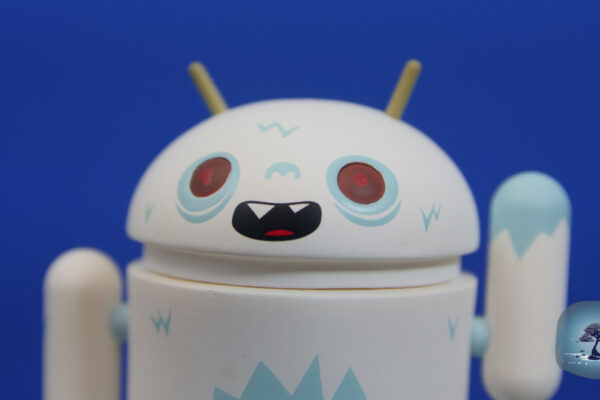 Android robot on blue background